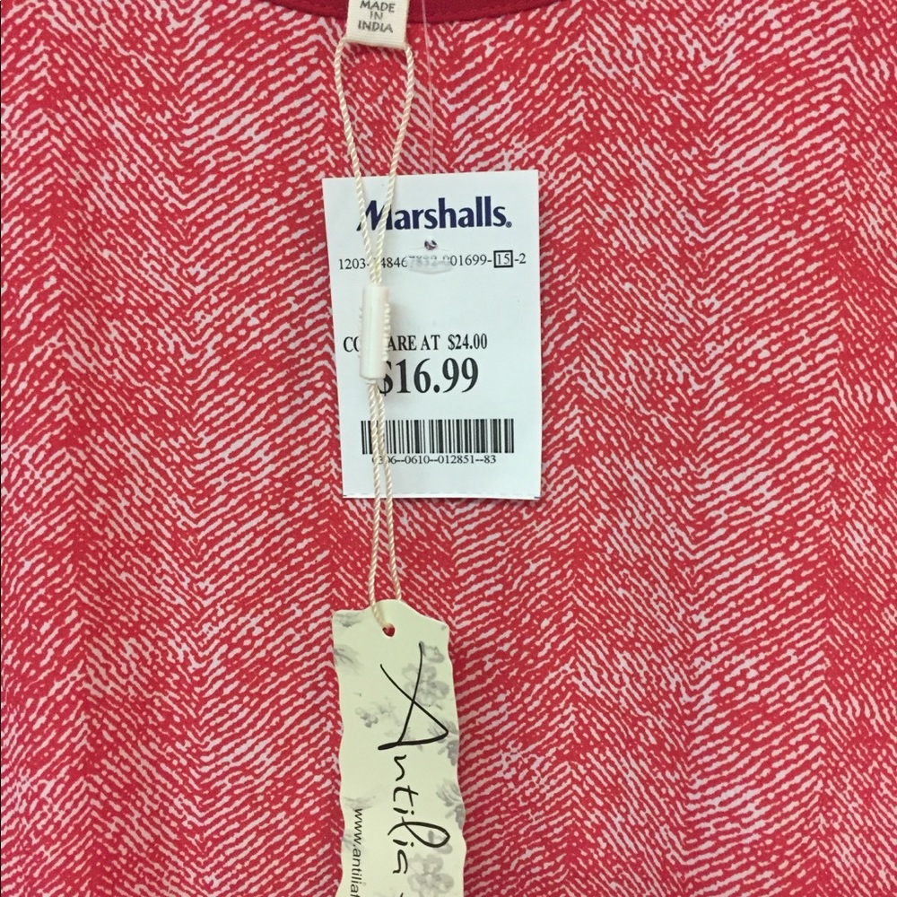 Blouse - Picture 2 of 2